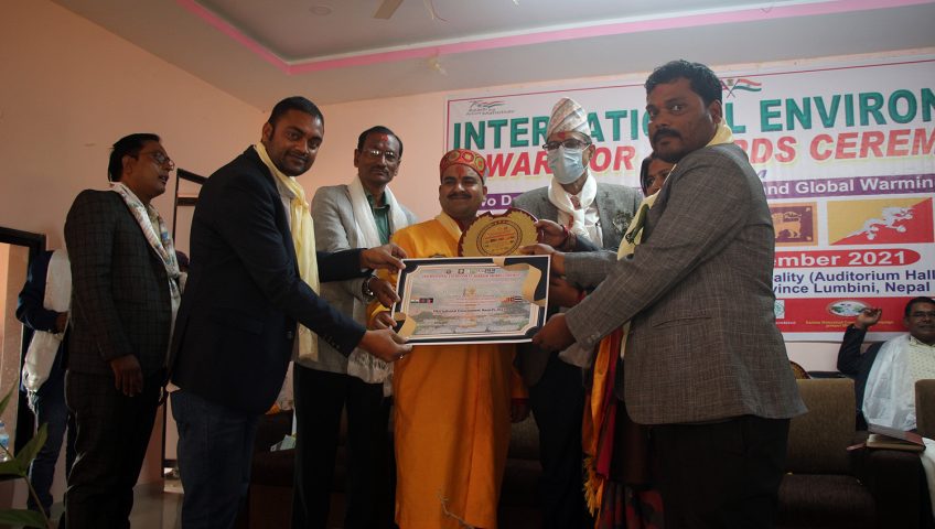 Dev Narayan Mandal being awarded as International Environment Warrior, 2021 and World Neem Warrior Award